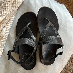 Chaco Women's Maya II Sandals Womens 7 Black Leather Rare Strappy
